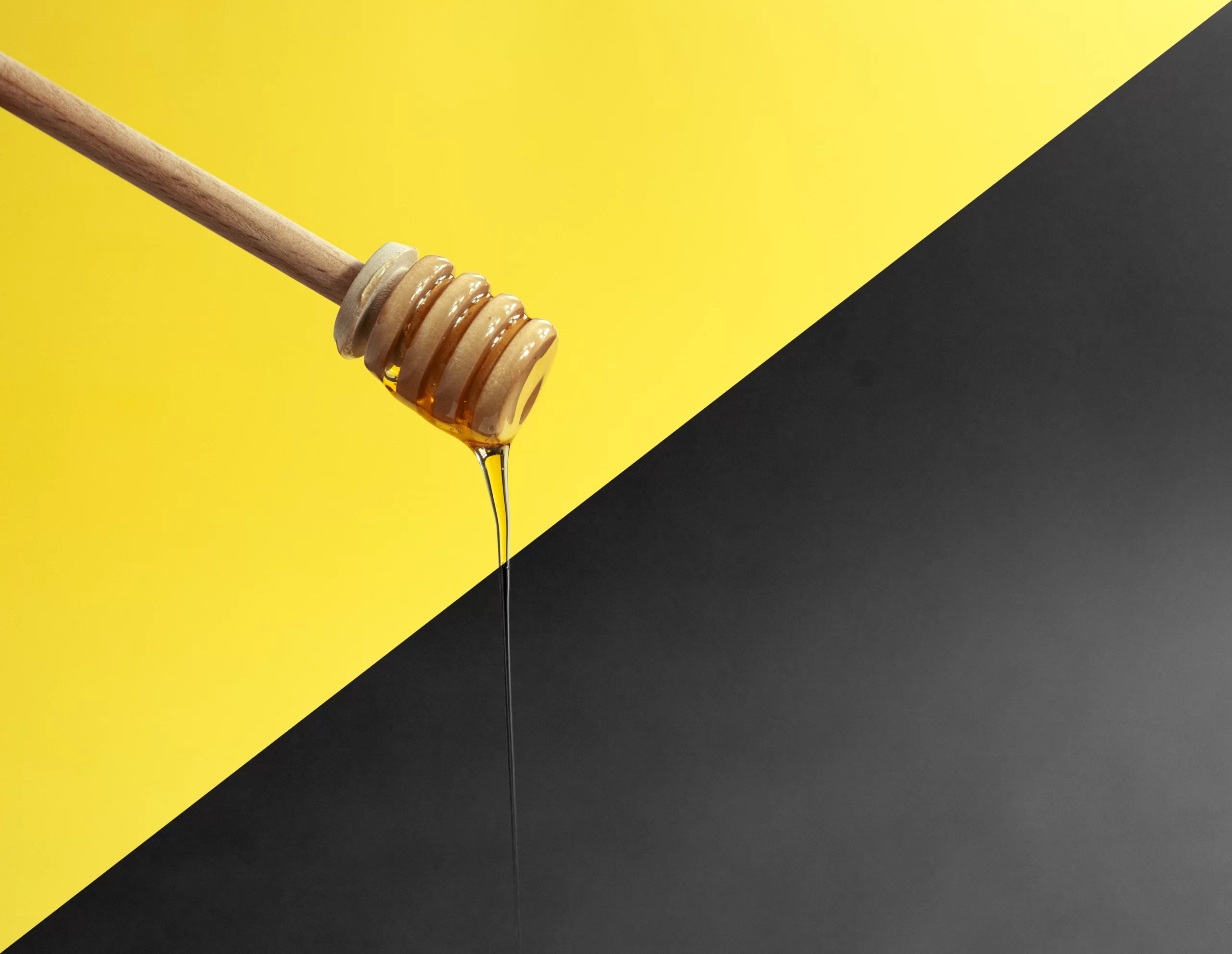 Is Manuka Honey Anti-Aging? Benefits and Uses for Skin